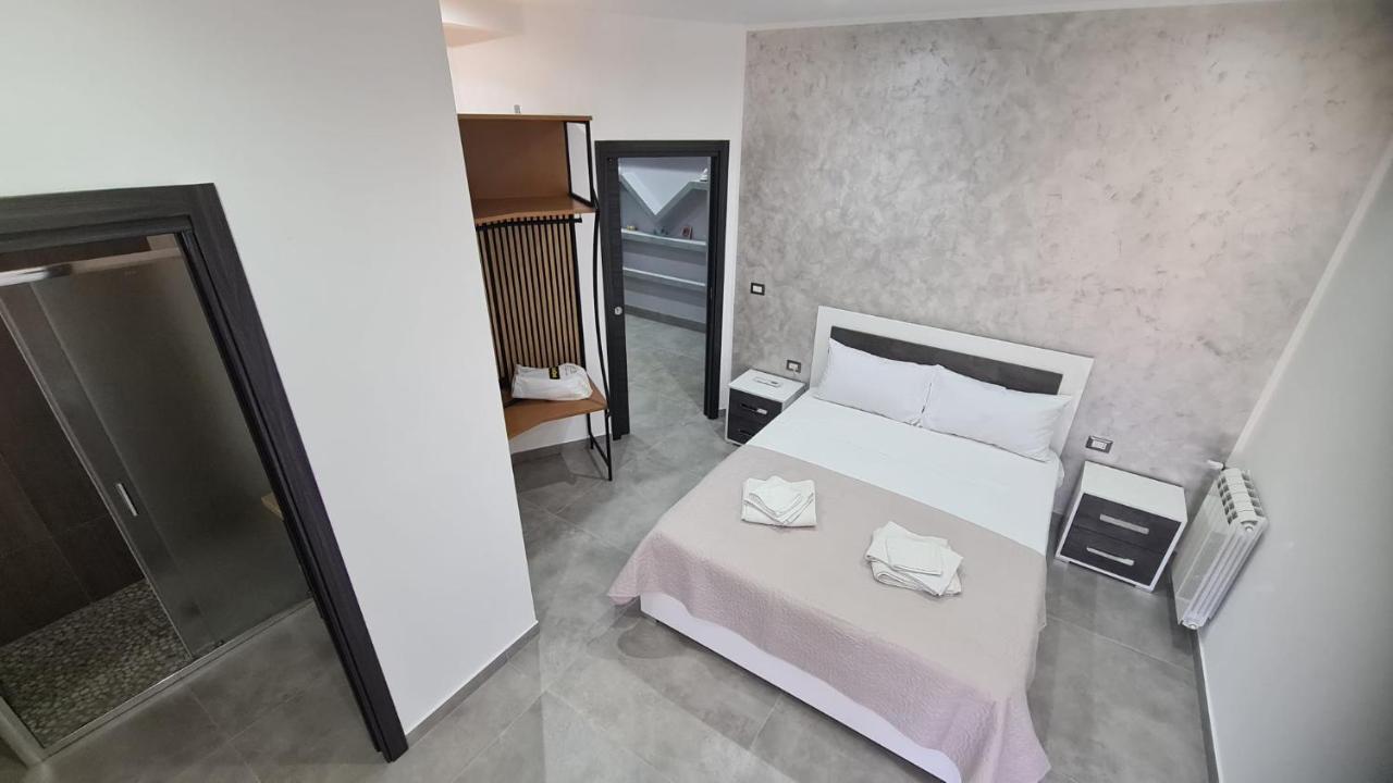 Casa Veneziano Bed & Breakfast Messina Exterior foto