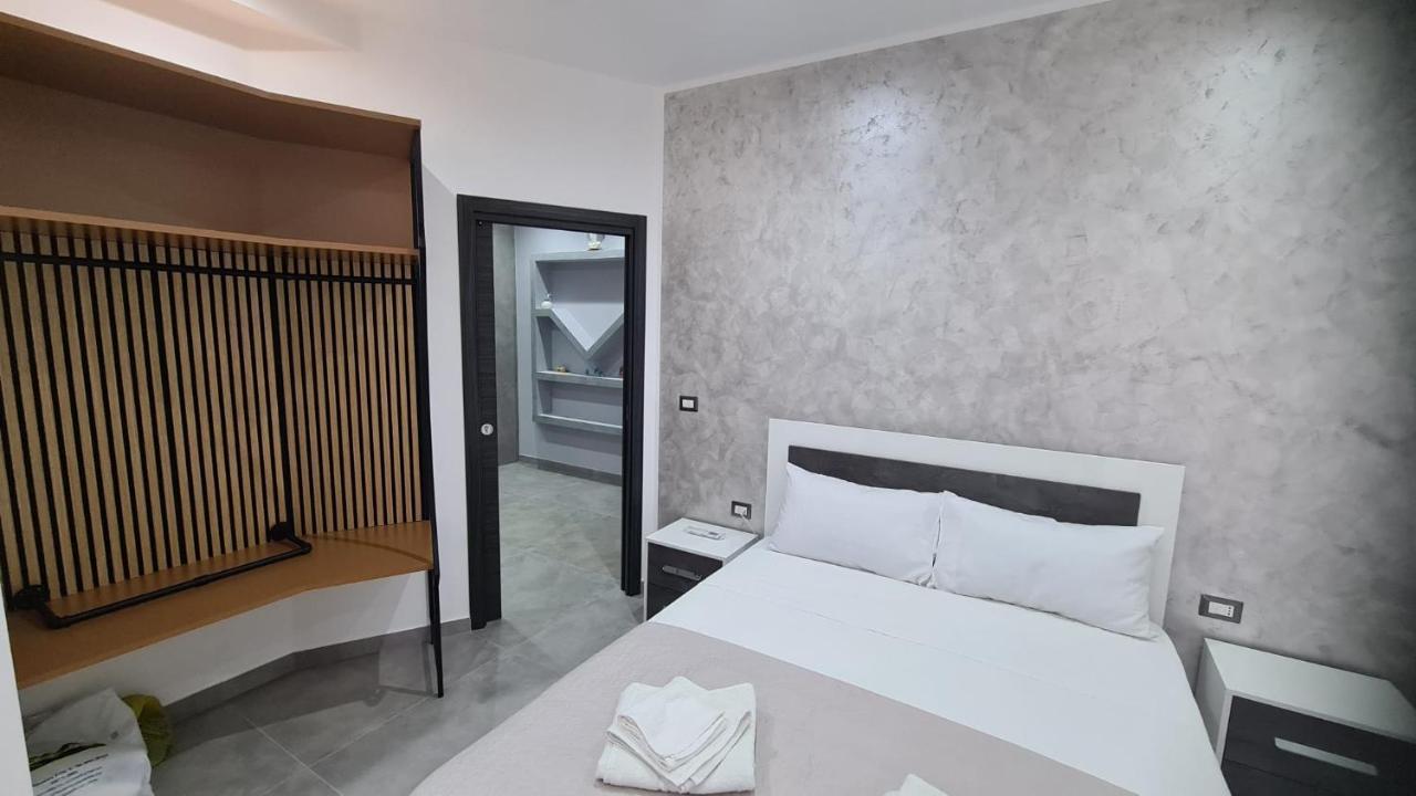 Casa Veneziano Bed & Breakfast Messina Exterior foto