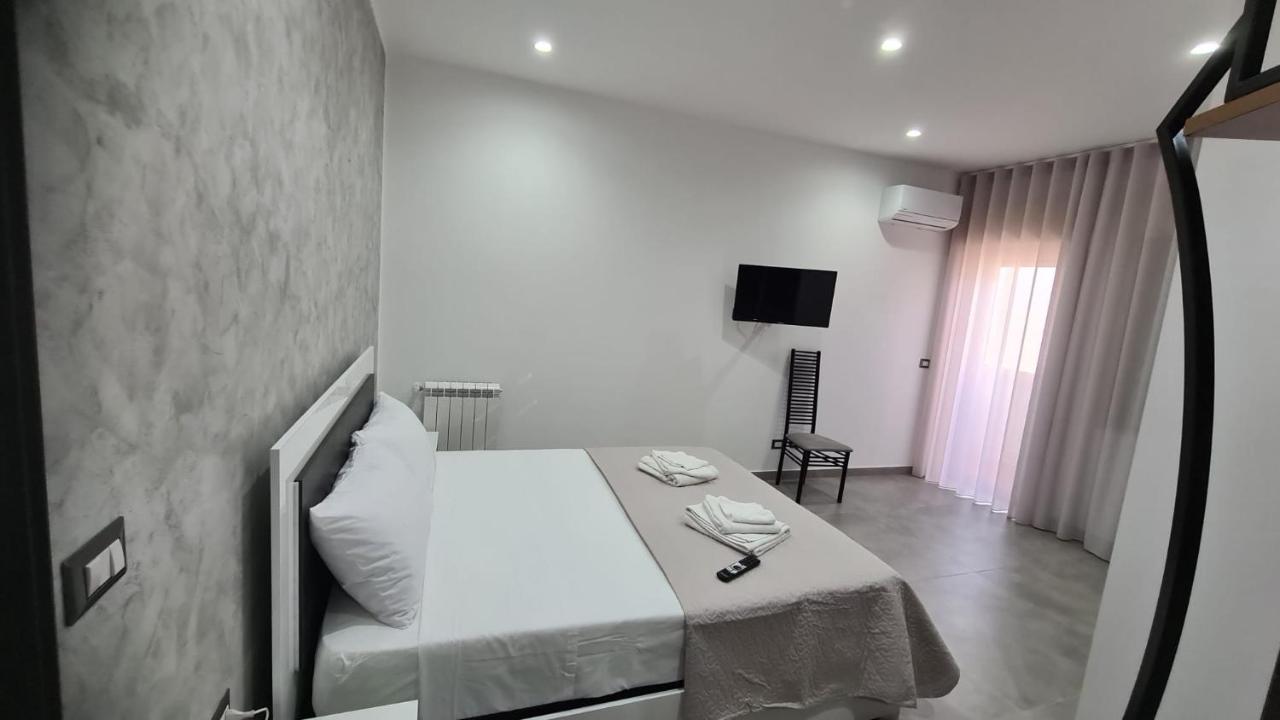 Casa Veneziano Bed & Breakfast Messina Exterior foto