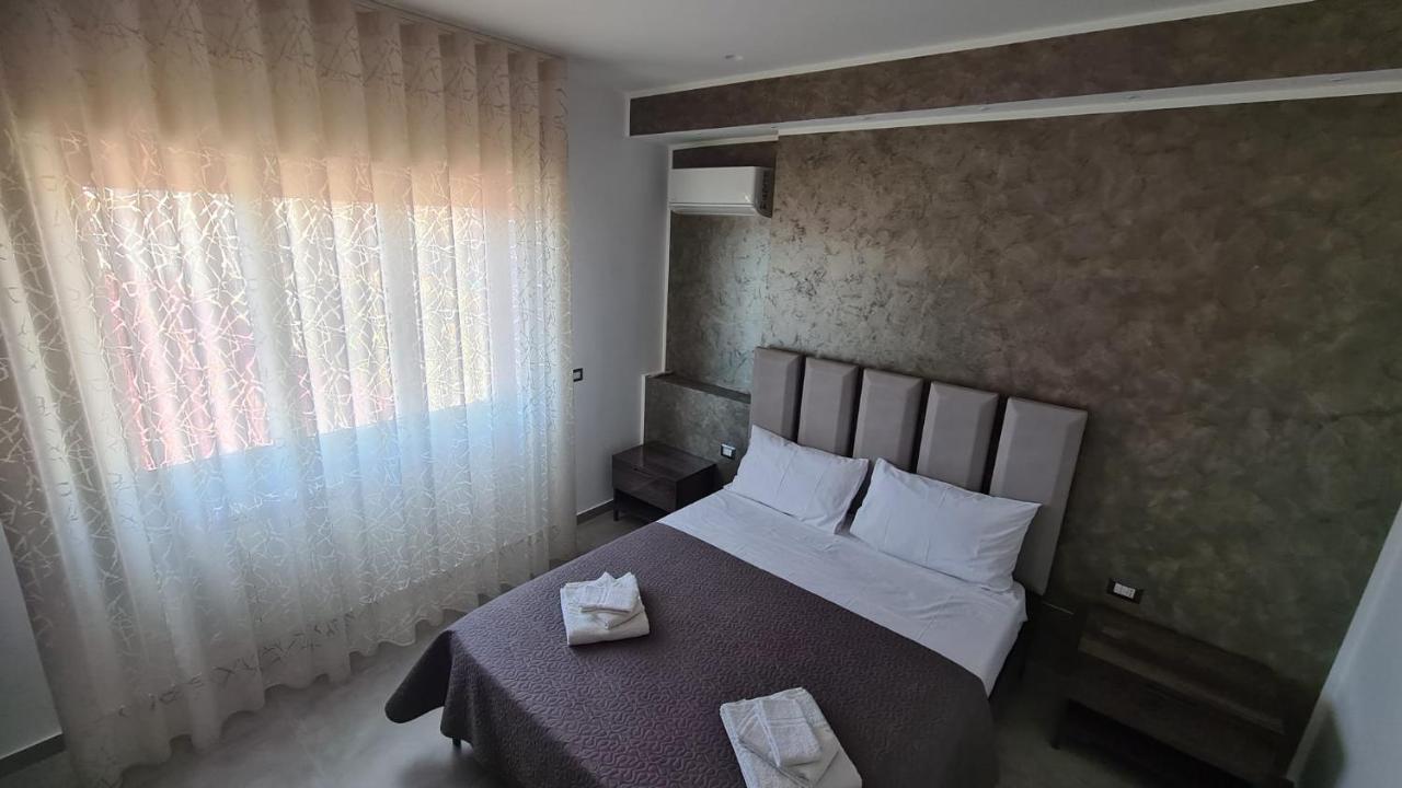 Casa Veneziano Bed & Breakfast Messina Exterior foto