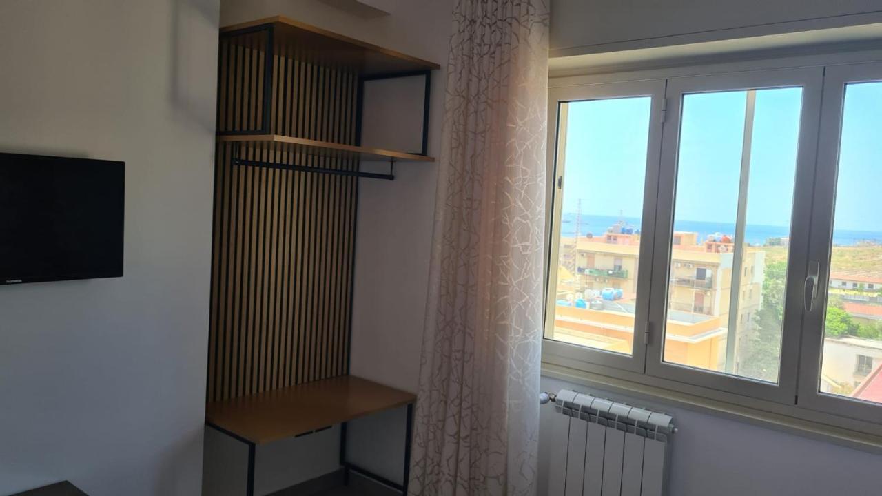 Casa Veneziano Bed & Breakfast Messina Exterior foto